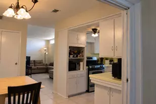 110 W Brenda St, Houston, TX 77076 - Photo 8