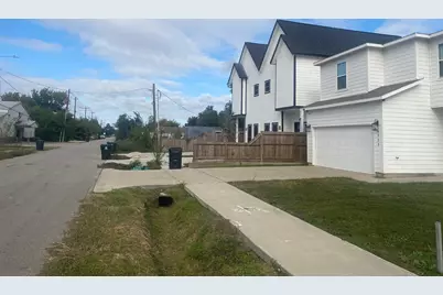 4212 Rosemont Street, Houston, TX 77051 - Photo 6