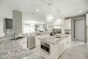 10887 Decatur St, Willis, TX 77318 - Photo 16