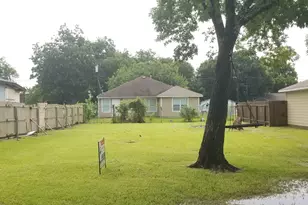 2209 Sakowitz St, Houston, TX 77020 - Photo 4