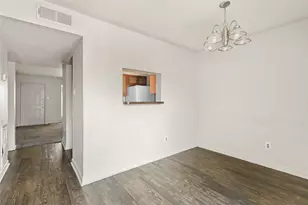 8100 Creekbend Dr, Houston, TX 77071 - Photo 6