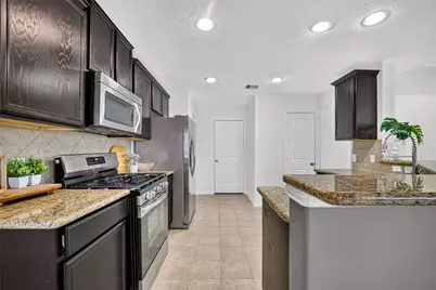 11803 Red Hummingbird Drive, Houston, TX 77047 - Photo 4