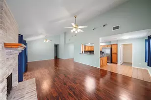 17206 Park Lodge Dr, Spring, TX 77379 - Photo 2