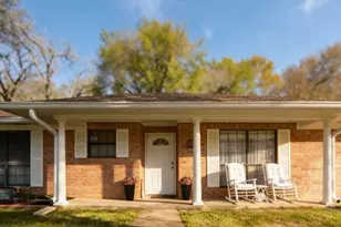 451 Pennington St, Lovelady, TX 75851 - Photo 2