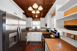 1121 6th St, San Leon, TX 77539 - Photo 10