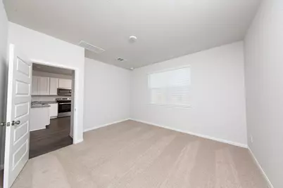 8119 Burnt Orchid Drive, Houston, TX 77016 - Photo 8