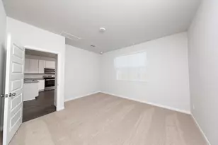 8119 Burnt Orchid Dr, Houston, TX 77016 - Photo 8