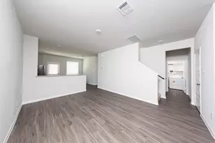 8119 Burnt Orchid Dr, Houston, TX 77016 - Photo 4