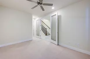 1222 W Dallas St, Houston, TX 77019 - Photo 6