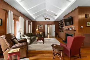 608 Bohlmann Ave, Schulenburg, TX 78956 - Photo 16