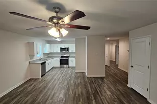 14214 Green Wing Cir, Willis, TX 77318 - Photo 2