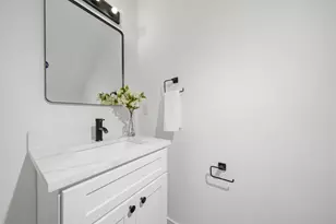 11621 Waldemar Dr, Houston, TX 77077 - Photo 10