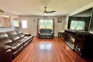 2522 Tracy Ln, Highlands, TX 77562 - Photo 10