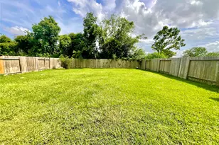 2522 Tracy Ln, Highlands, TX 77562 - Photo 34
