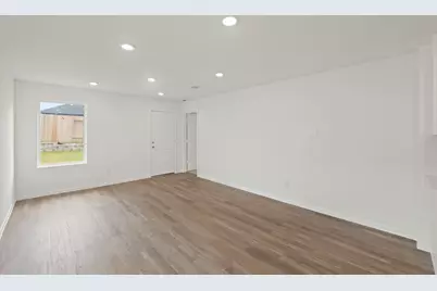 11735 Ruffian Drive, Willis, TX 77318 - Photo 6