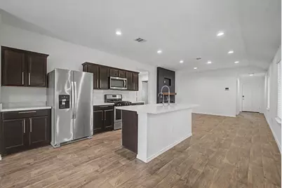 14489 Valley Ridge Drive, New Caney, TX 77357 - Photo 10