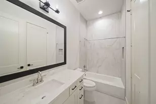 7407 Janak Dr, Houston, TX 77055 - Photo 36