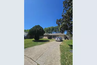 7422 Yellow Pine Drive, Houston, TX 77040 - Photo 1