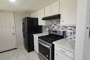 7422 Yellow Pine Dr, Houston, TX 77040 - Photo 8