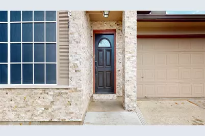 10835 Cayman Mist Drive, Houston, TX 77075 - Photo 2