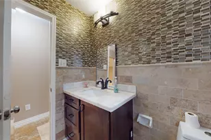 10835 Cayman Mist Dr, Houston, TX 77075 - Photo 26