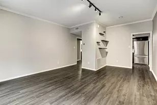 2400 N Braeswood Blvd, Houston, TX 77030 - Photo 6