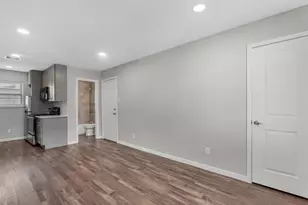 3025 Prospect St, Houston, TX 77004 - Photo 6