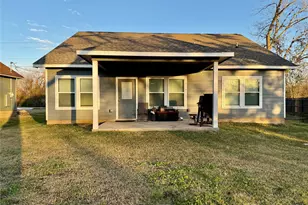 220 Brown St, West Columbia, TX 77486 - Photo 18