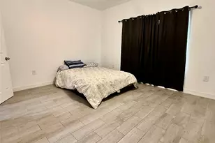 220 Brown St, West Columbia, TX 77486 - Photo 8