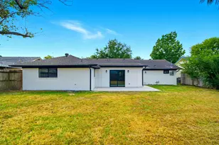 6034 Birchmont Dr, Houston, TX 77092 - Photo 12