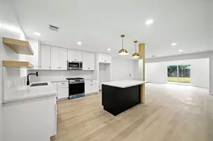 6034 Birchmont Dr, Houston, TX 77092 - Photo 1