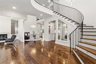 6011 Burgoyne Rd, Houston, TX 77057 - Photo 2