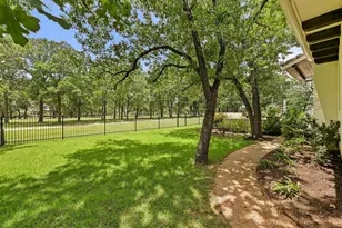 301 Flint Ridge Trail, Georgetown, TX 78628 - Photo 40