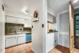 3131 Cummins St, Houston, TX 77027 - Photo 6