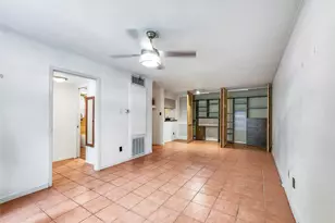 3131 Cummins St, Houston, TX 77027 - Photo 4