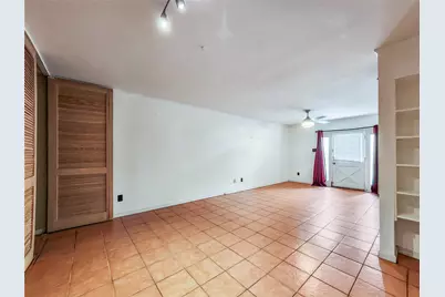 3131 Cummins Street #15, Houston, TX 77027 - Photo 2
