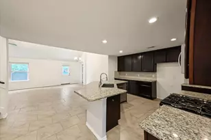 12246 Antilles Ln, Conroe, TX 77304 - Photo 10