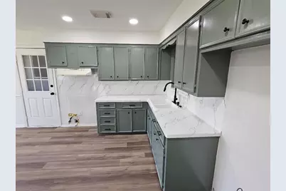 1212 Rebecca Drive, Pasadena, TX 77506 - Photo 4