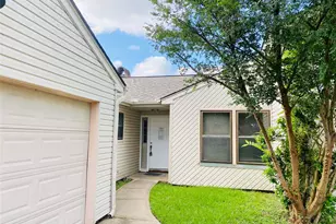 3123 Sam Houston Dr, Sugar Land, TX 77479 - Photo 1