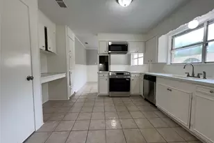 410 Cordell Dr, Crockett, TX 75835 - Photo 8