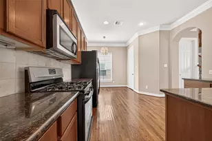 8810 Lakeshore Bend Dr, Houston, TX 77080 - Photo 18