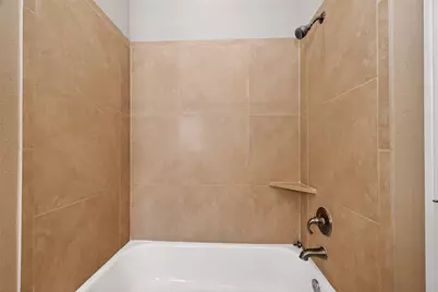 8810 Lakeshore Bend Drive, Houston, TX 77080 - Photo 30