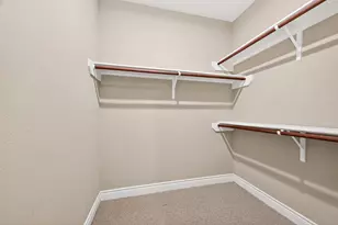 8810 Lakeshore Bend Dr, Houston, TX 77080 - Photo 12