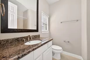 8810 Lakeshore Bend Dr, Houston, TX 77080 - Photo 30