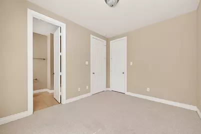 8810 Lakeshore Bend Drive, Houston, TX 77080 - Photo 28