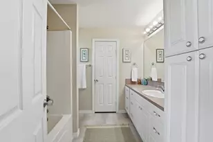 12902 John Reynolds Rd, Galveston, TX 77554 - Photo 14