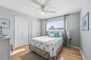12902 John Reynolds Rd, Galveston, TX 77554 - Photo 8