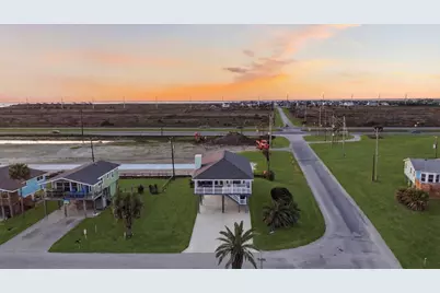 12902 John Reynolds Road, Galveston, TX 77554 - Photo 22