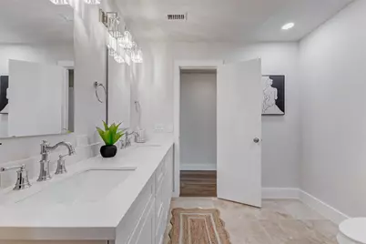 15706 Dunmoor Drive, Houston, TX 77059 - Photo 28