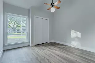 15706 Dunmoor Dr, Houston, TX 77059 - Photo 34